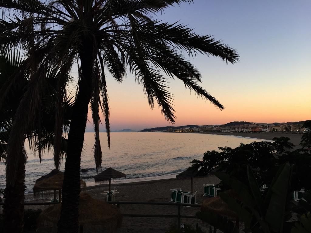 Ferienwohnung Bahia De Casares Estepona Zimmer foto