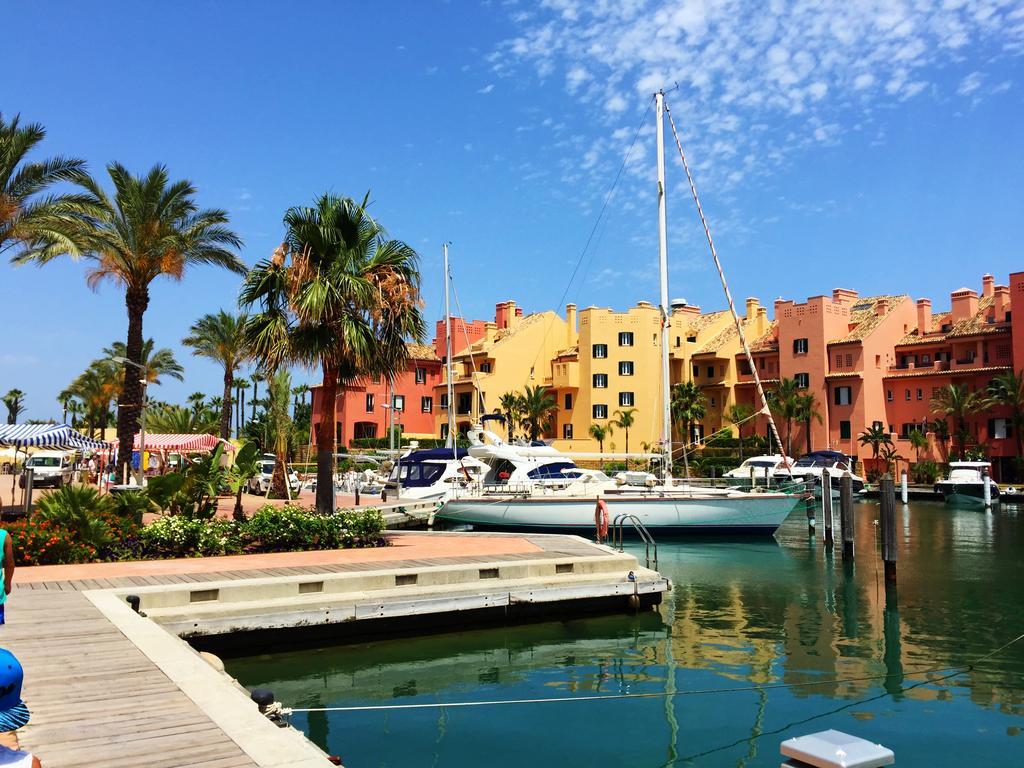 Ferienwohnung Bahia De Casares Estepona Zimmer foto