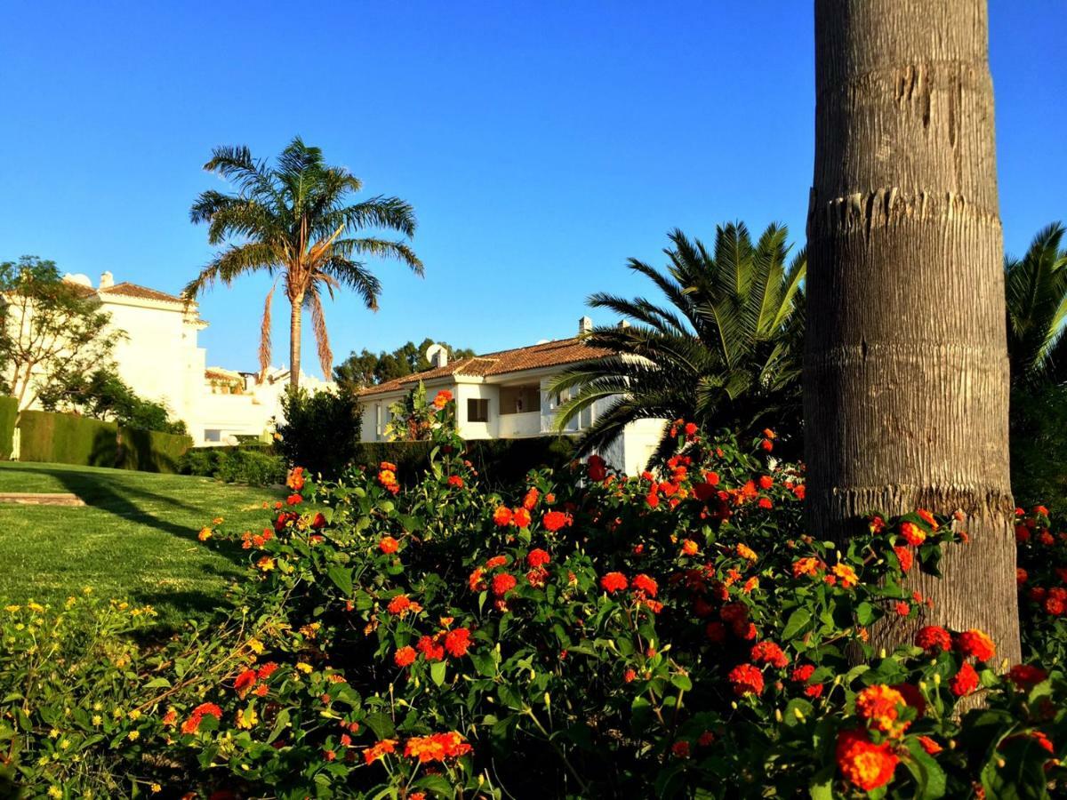 Ferienwohnung Bahia De Casares Estepona Exterior foto